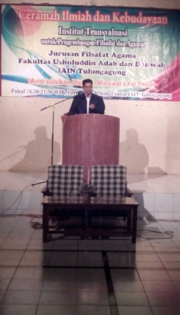 Institut Tranvaluasi Edisi Penutupan Semester Genap Diisi Pentas Seni