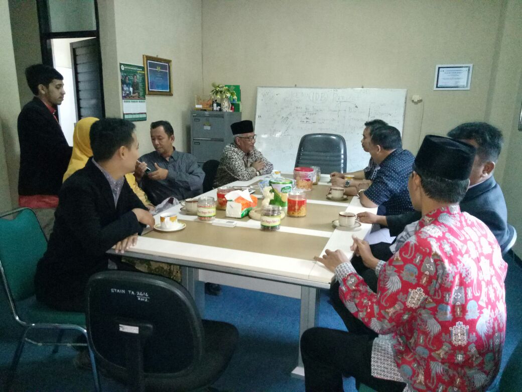 Badan Alumni Luar Negeri Thailand Kunjungan ke Kampus IAIN Tulungagung