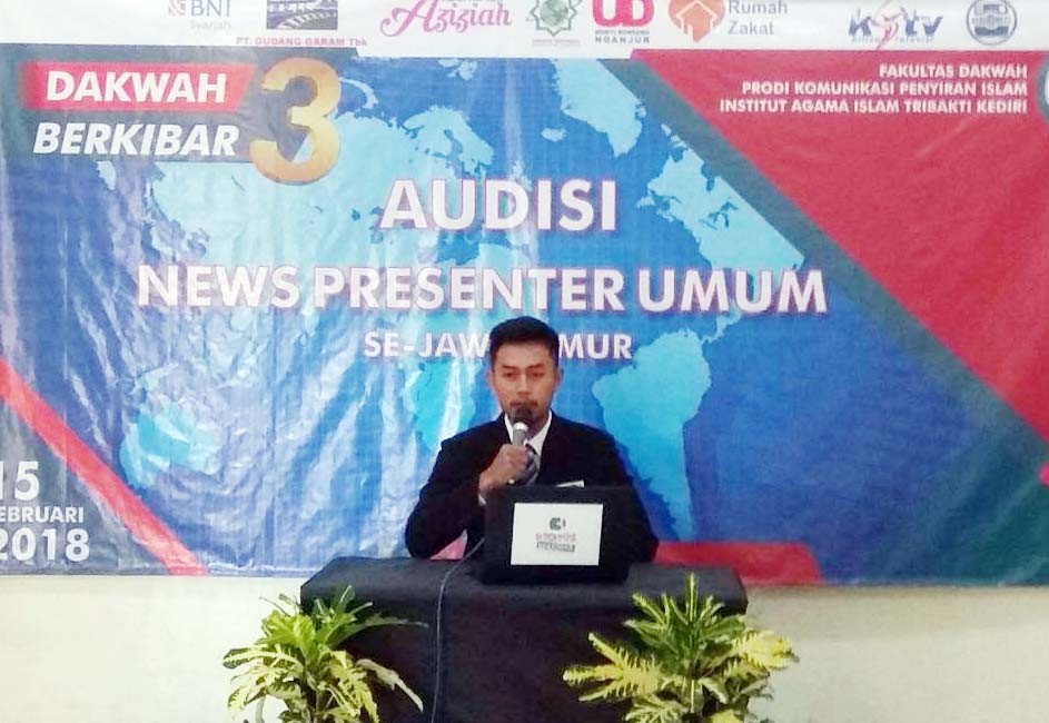 Mahasiswa IAIN Tulungagung Raih Juara Harapan Lomba Presenter