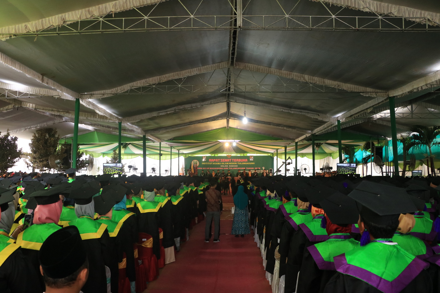 Wisuda ke-25 IAIN Tulungagung Mewisuda 1228 Mahasiswa