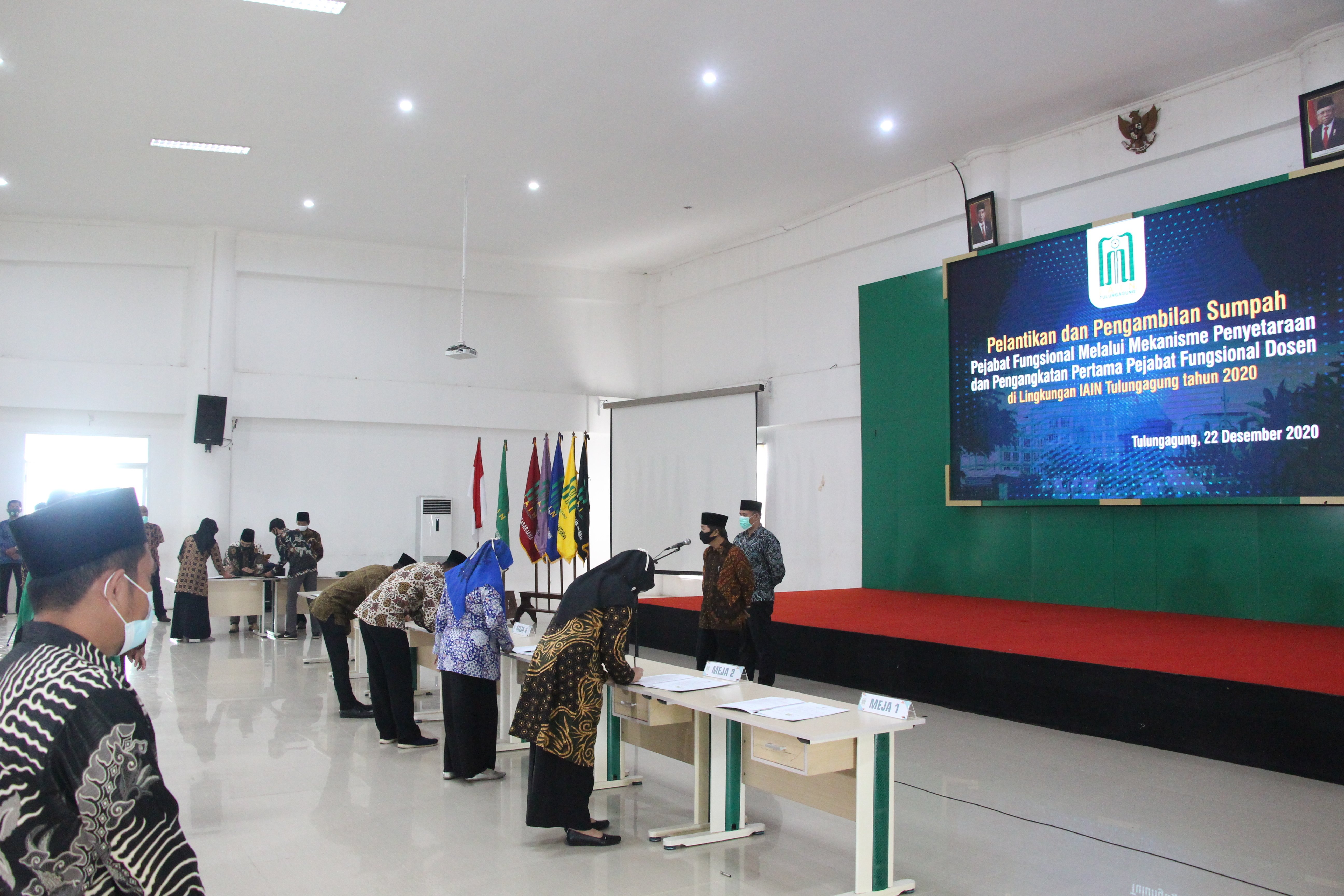 Ikuti Penyederhanaan Birokrasi, IAIN Tulungagung Lantik 10 Pejabat Fungsional Hasil Penyetaraan