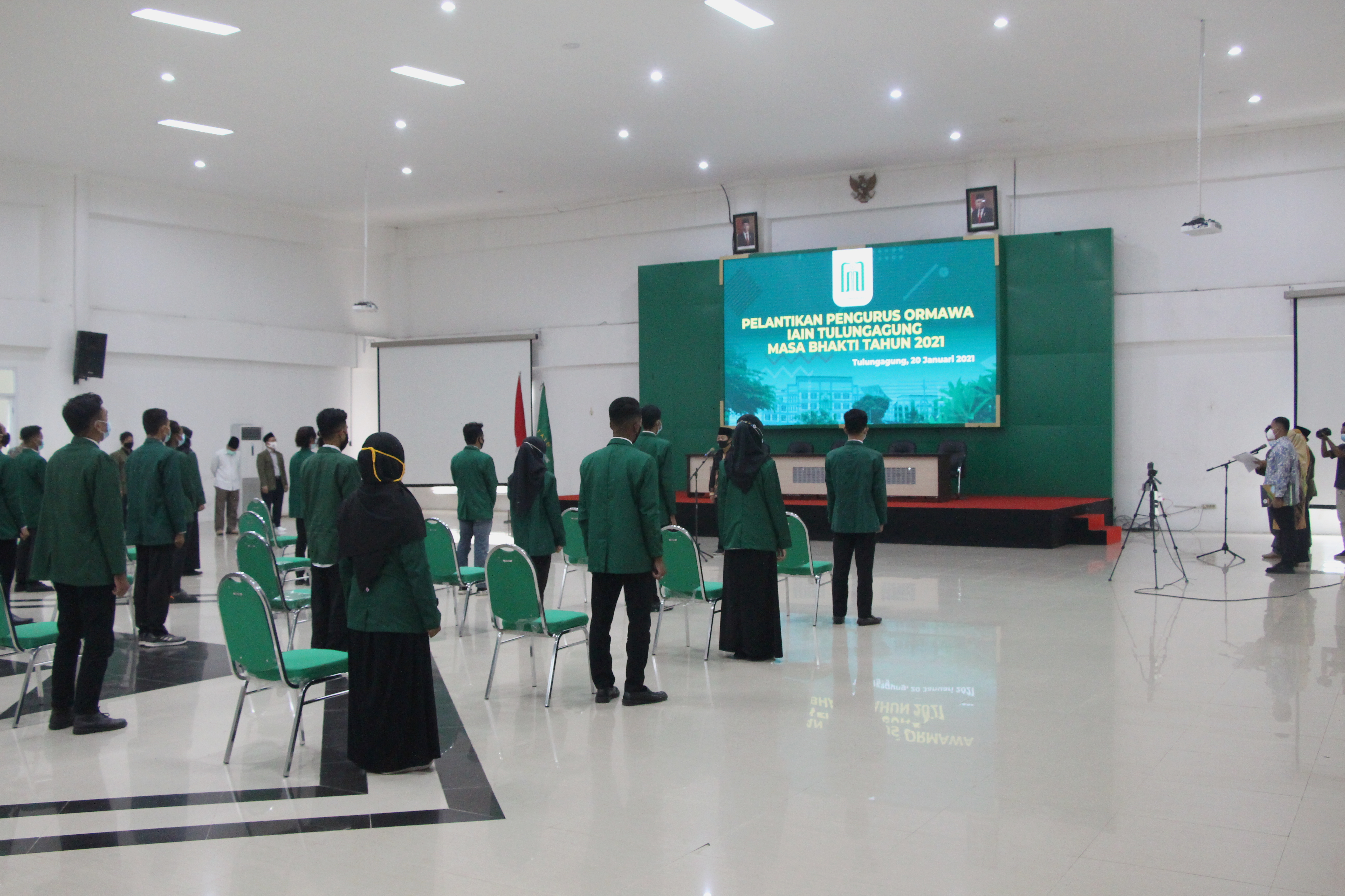 Rektor Lantik Pengurus Ormawa Masa Bhakti Tahun 2021