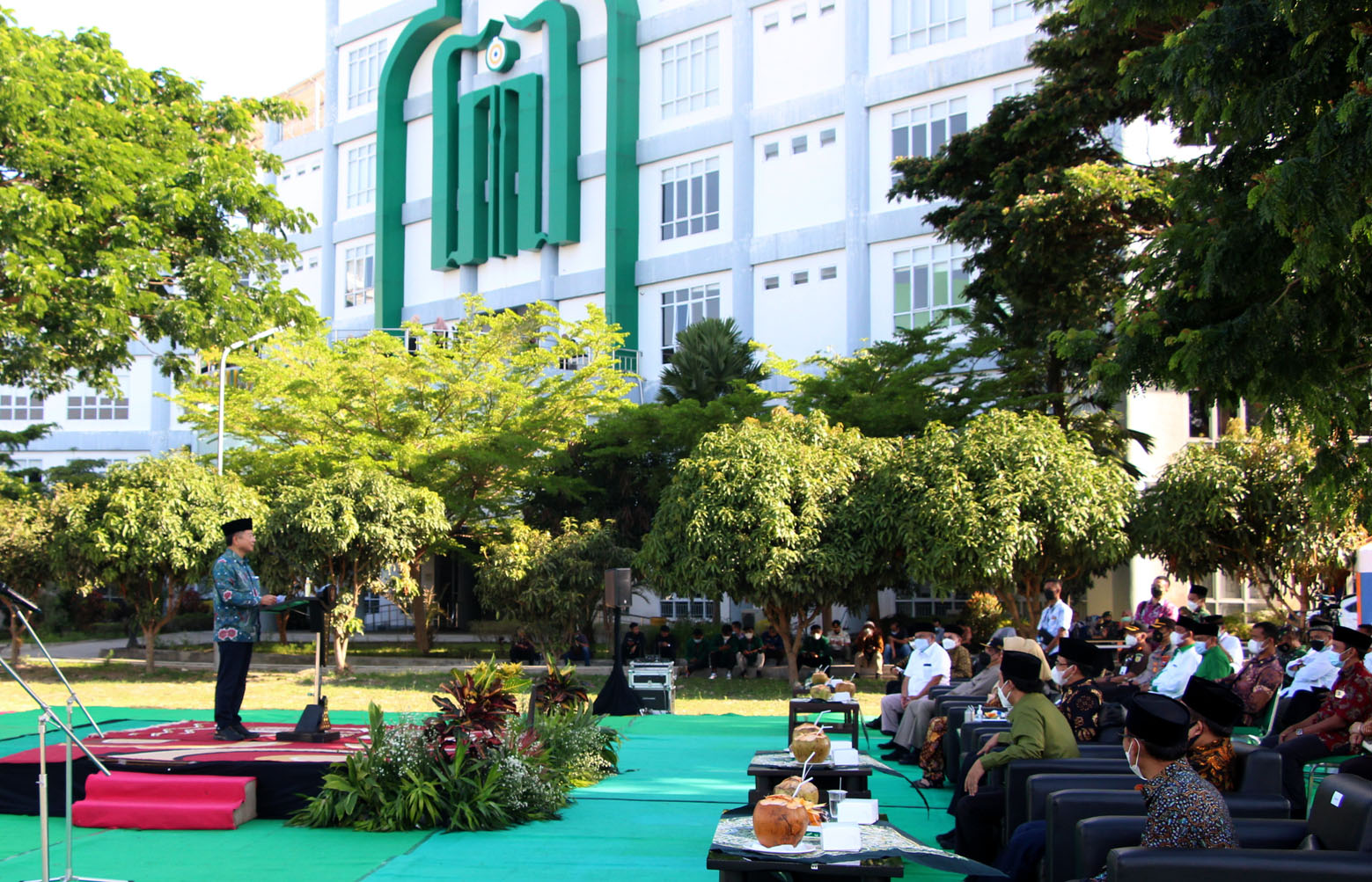 Menteri PPN/Kepala Bappenas Tinjau Gedung SBSN di UIN SATU Tulungagung