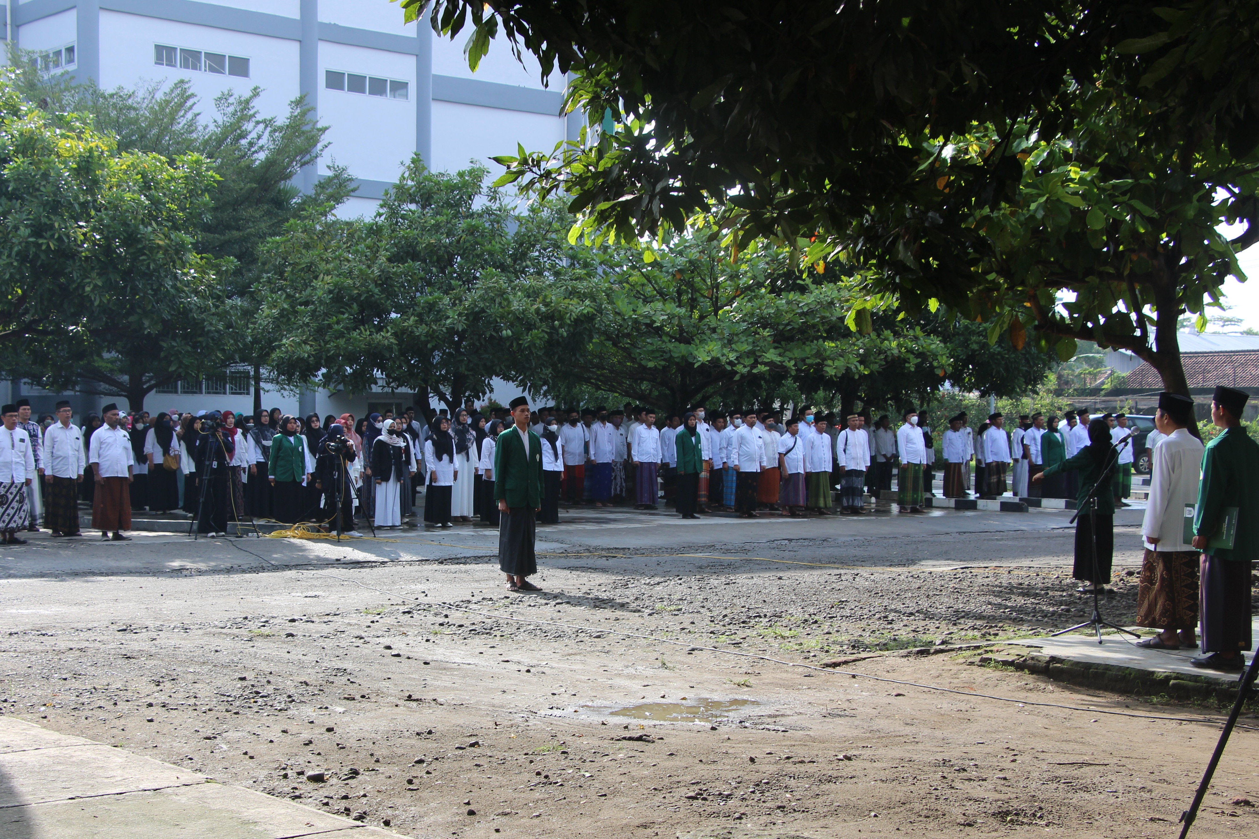 UIN SATU Tulungagung Laksanakan Apel Peringatan Hari Santri 22 Oktober 2022