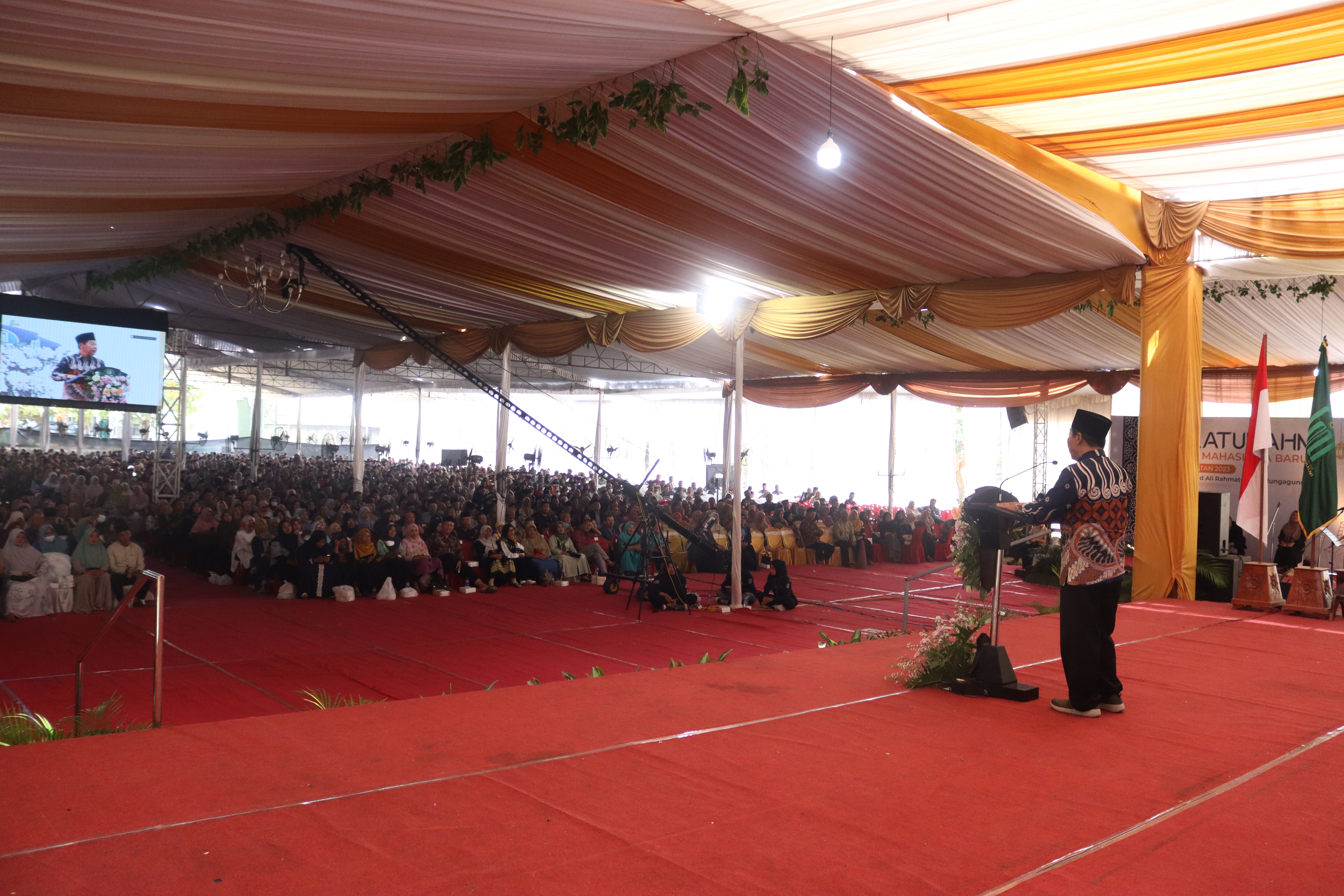 Ribuan Wali Mahasiswa Baru Hadir di Kampus UIN SATU Tulungagung