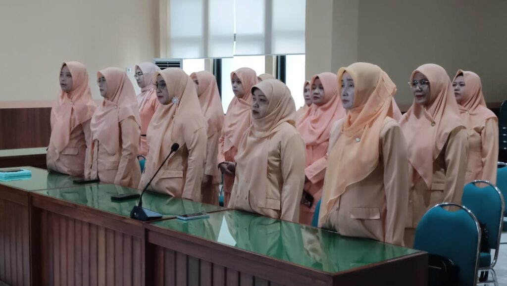 Pengukuhan Pengurus DWP UIN SATU Tulungagung Masa Bakti 2024-2029 3 WhatsApp Image 2025 03 05 at 03.45.28