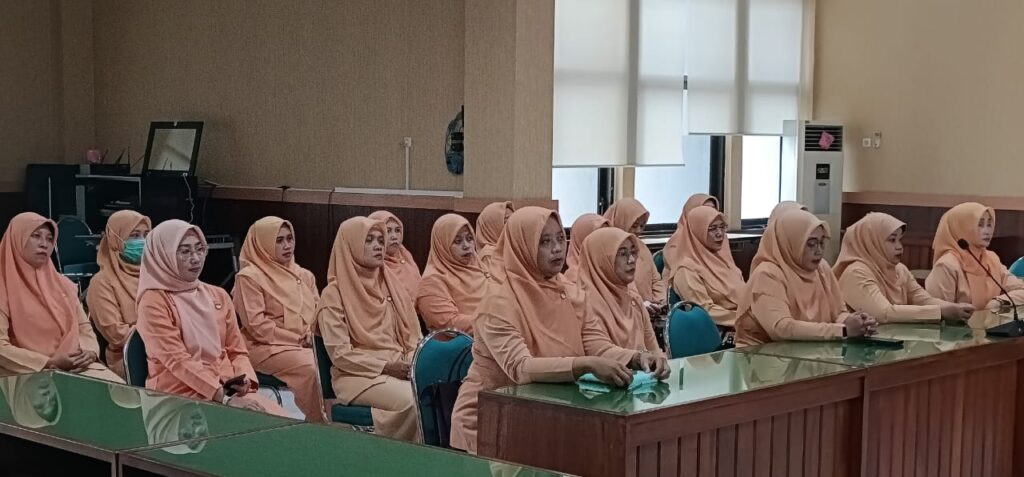 Pengukuhan Pengurus DWP UIN SATU Tulungagung Masa Bakti 2024-2029 2 WhatsApp Image 2025 03 05 at 03.45.29 2