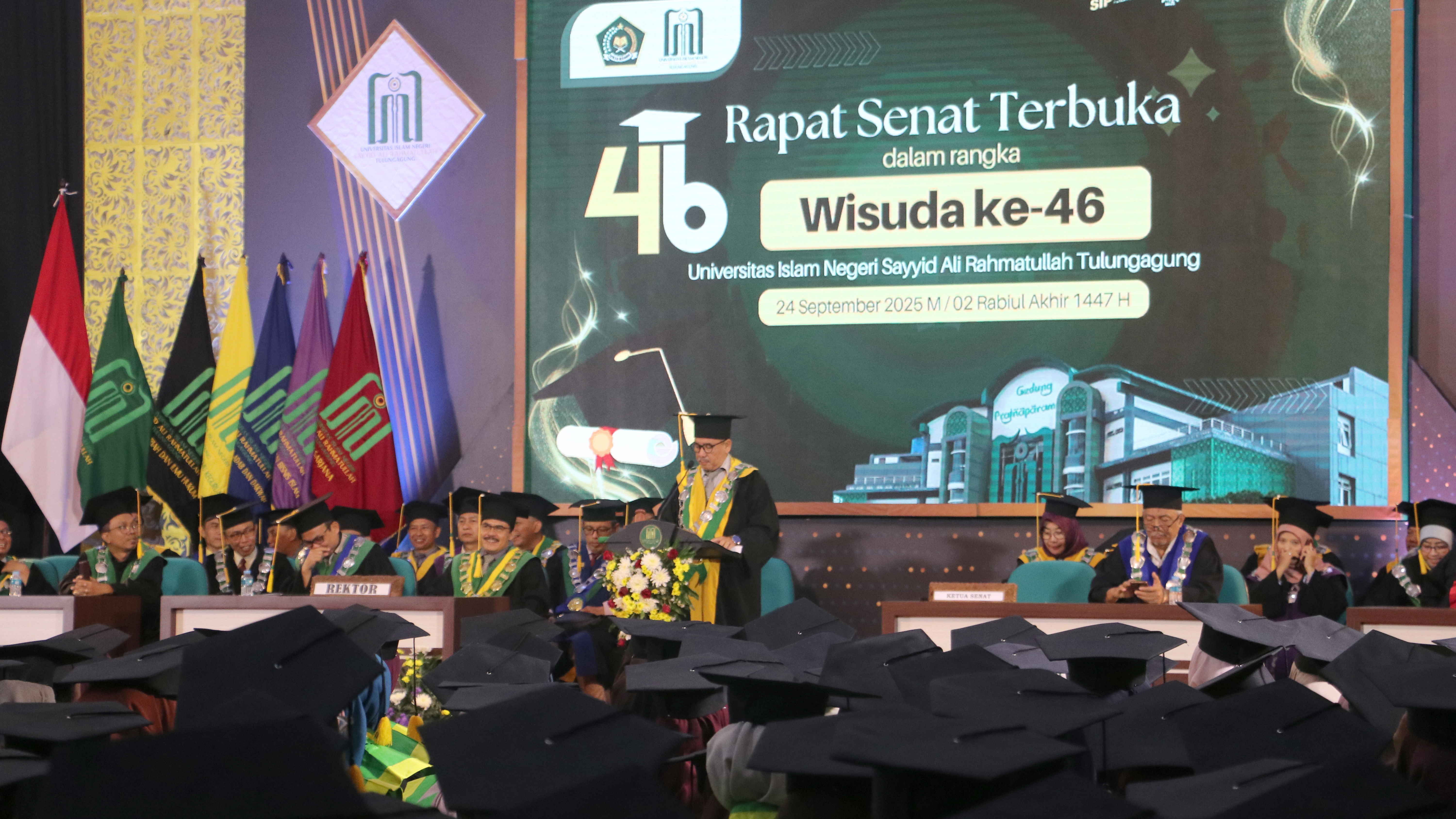 Wisuda ke-46, Rektor Sampaikan Beasiswa Tahfizh di Tiga Prodi Pascasarjana 3 20250924 Wisuda ke 46 Rektor Sampaikan Beasiswa Tahfizh di Tiga Prodi Pascasarjana 3