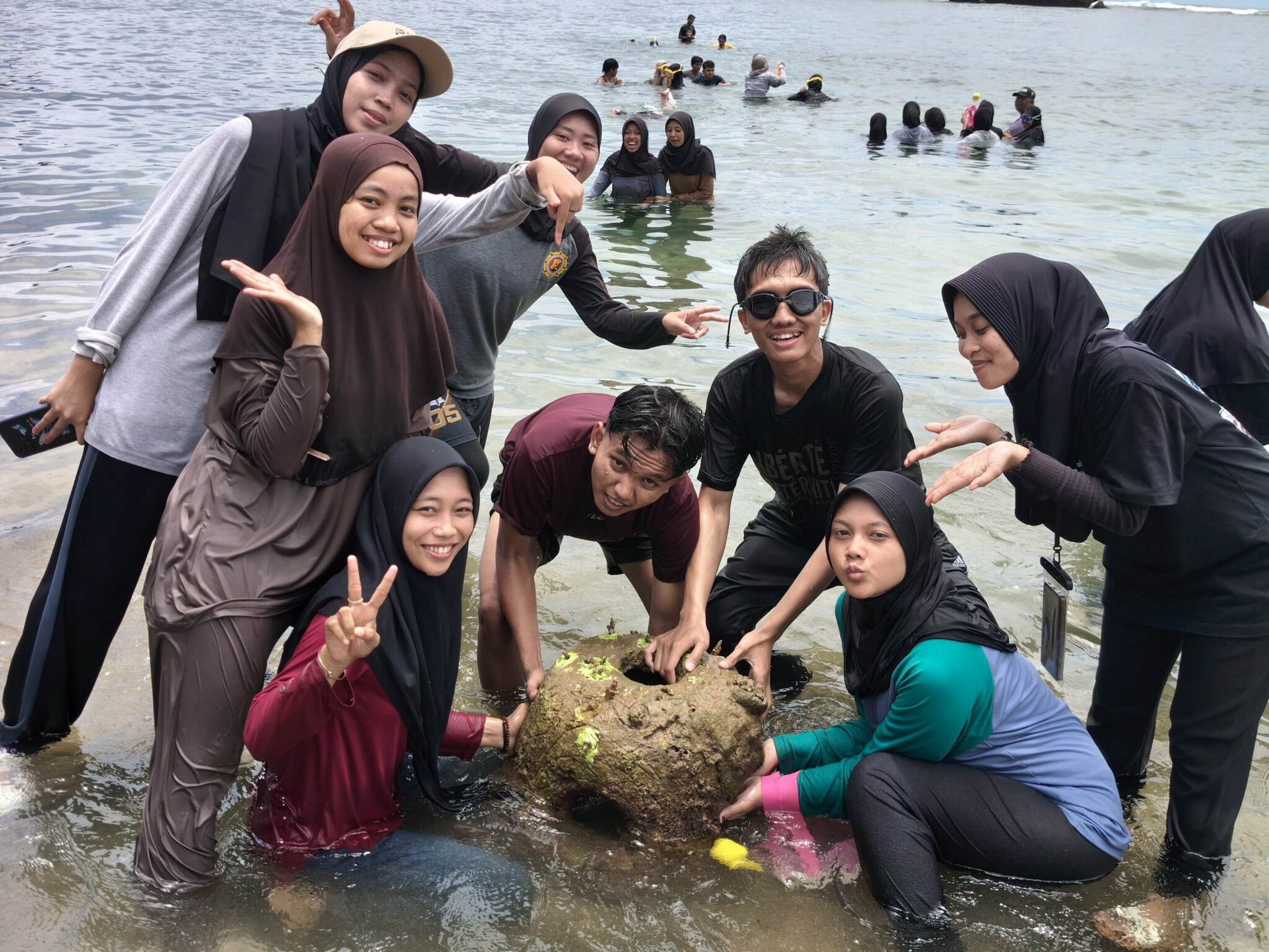 UIN SATU Gandeng Sahabat Alam Indonesia, Dorong Mahasiswa Jadi Garda Depan Penyelamatan Laut 5 20251118 UIN SATU Gandeng Sahabat Alam Indonesia Dorong Mahasiswa Jadi Garda Depan Penyelamatan Laut 1