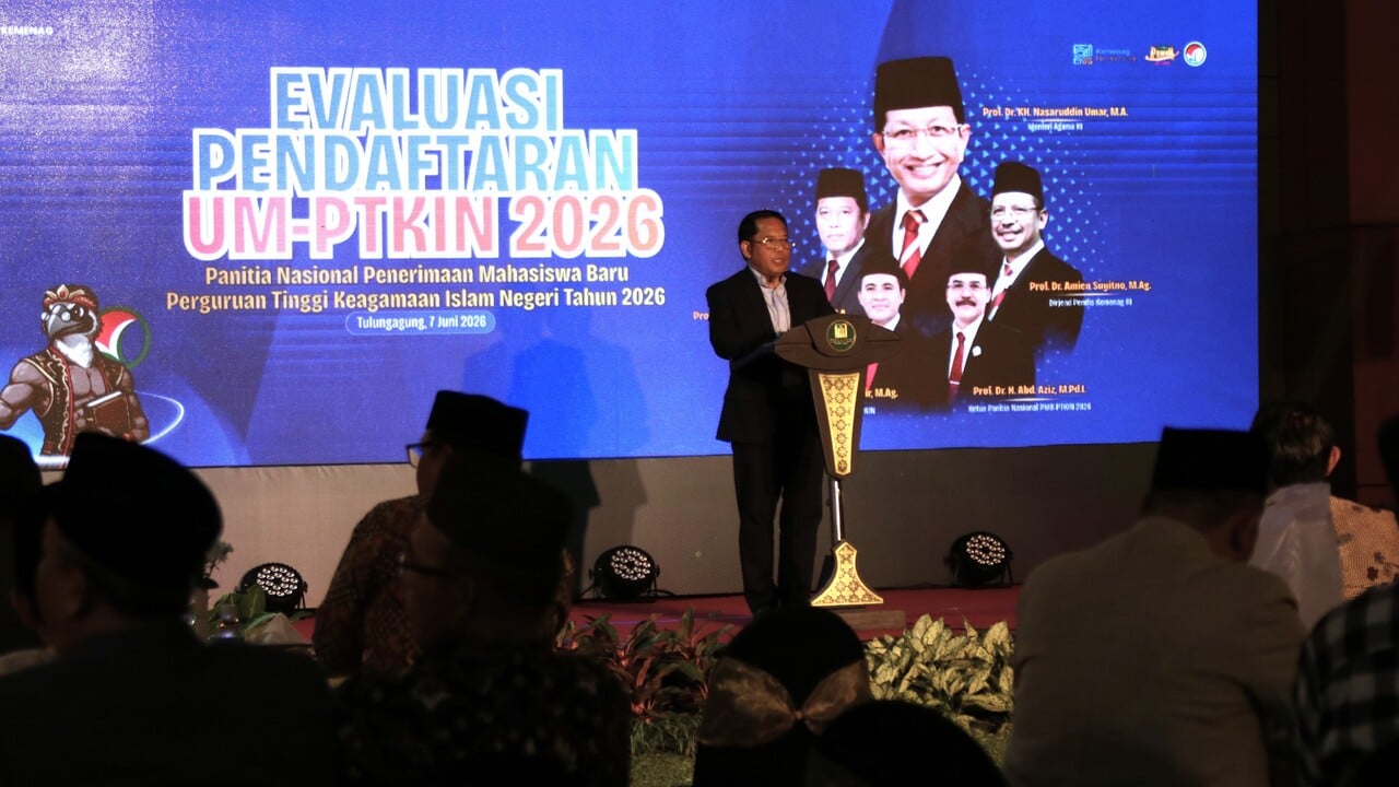 Sekjen Kemenag Tekankan PTKIN Harus Jadi Game Changer Transformasi Bangsa 1 IMG 2717 1